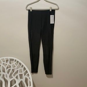 Womens athleta pant, size 8.